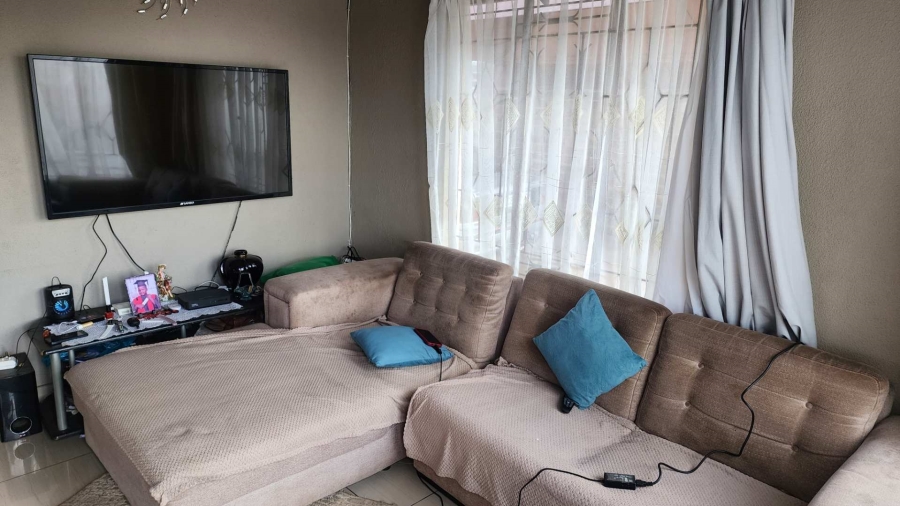 3 Bedroom Property for Sale in Tlhabane North West